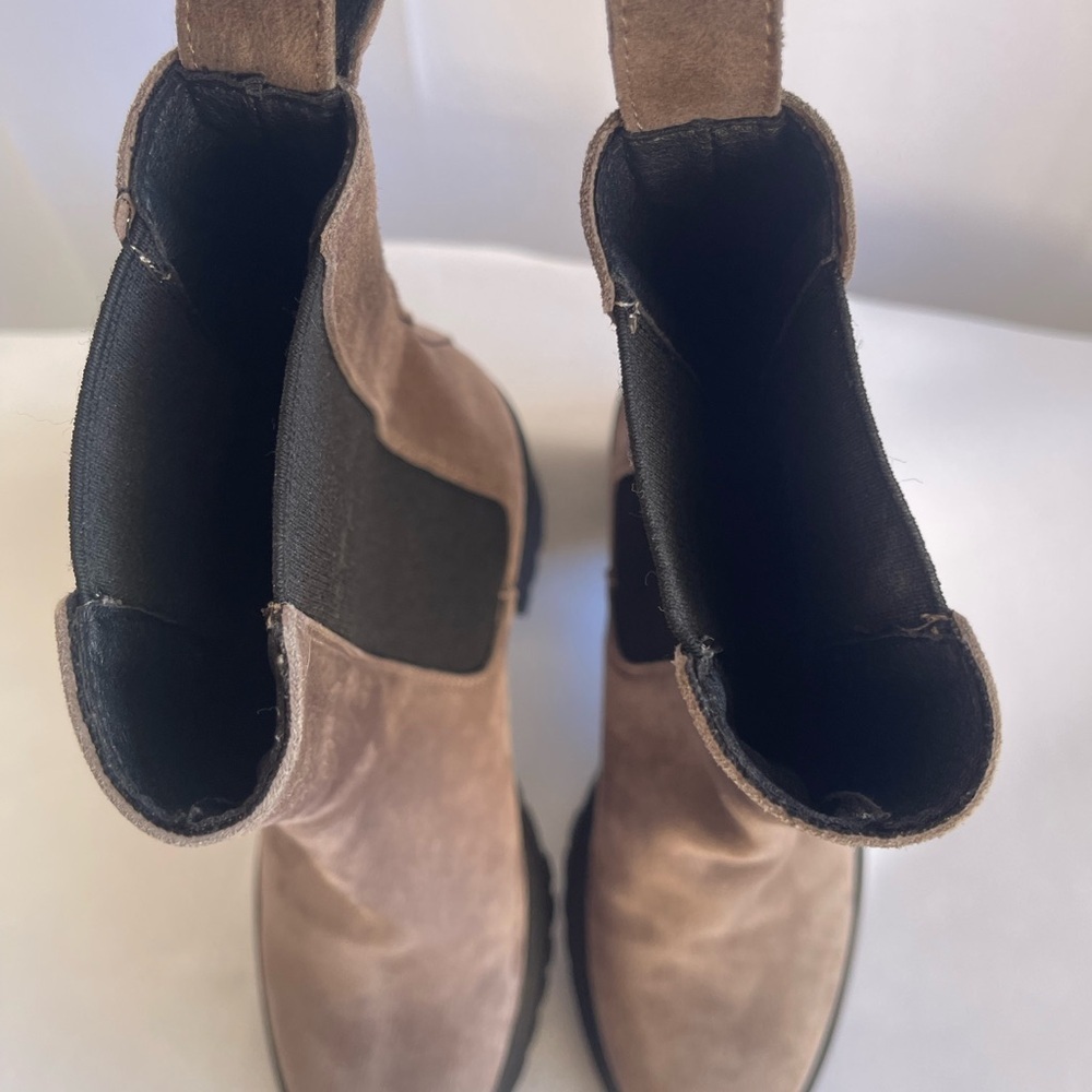 Women's Taupe Suede Chunky Chelsea Heeled Boots - Picture 8 of 13